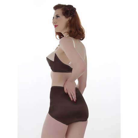 the 1950s- 1952 girdle and bra, Mo