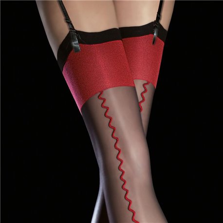 Sensuous patterned stockings with invisibly reinforced toe portion for elegance and covered elastane yarn for increased durabili